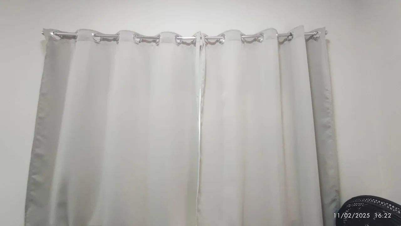 Cortinas com varão