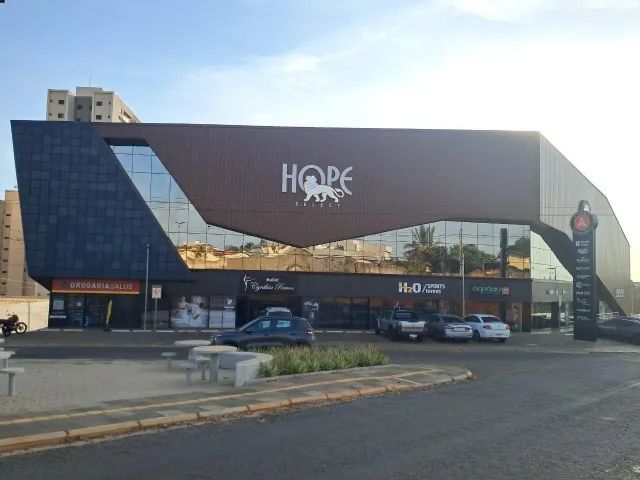 Loja comercial no Centro Esportivo Avant