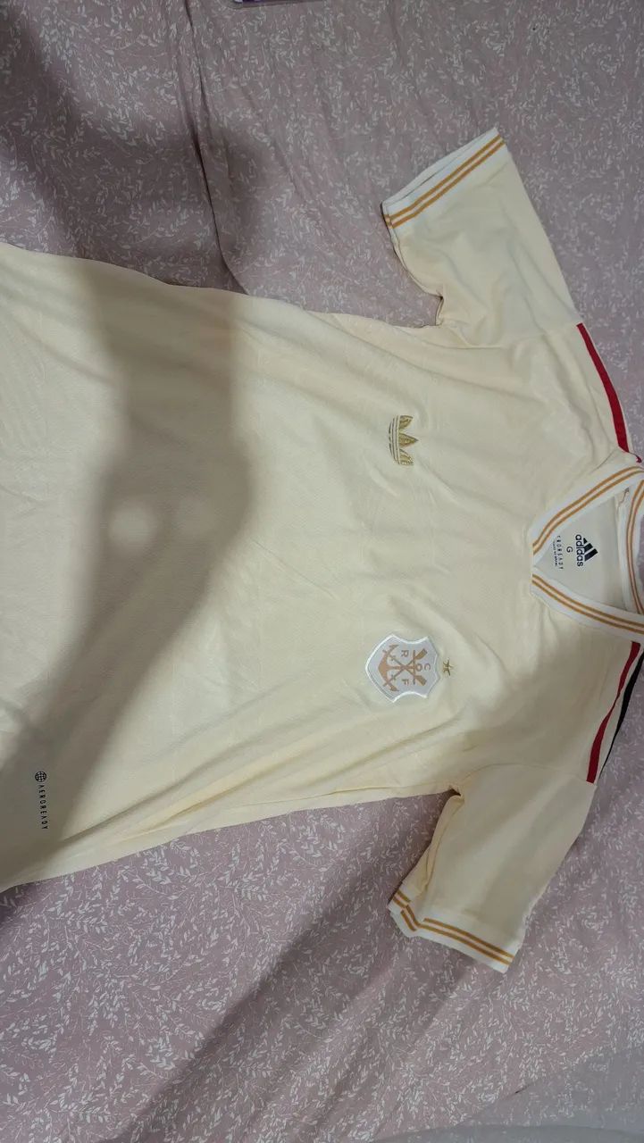 Blusa do Flamengo cor creme