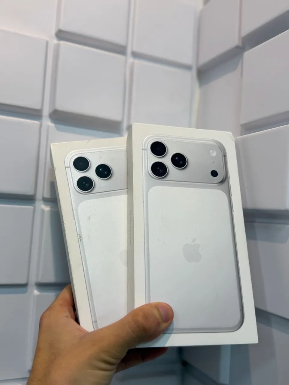 IPHONE 17 PRO MAX SILVER 256GB NOVO 
