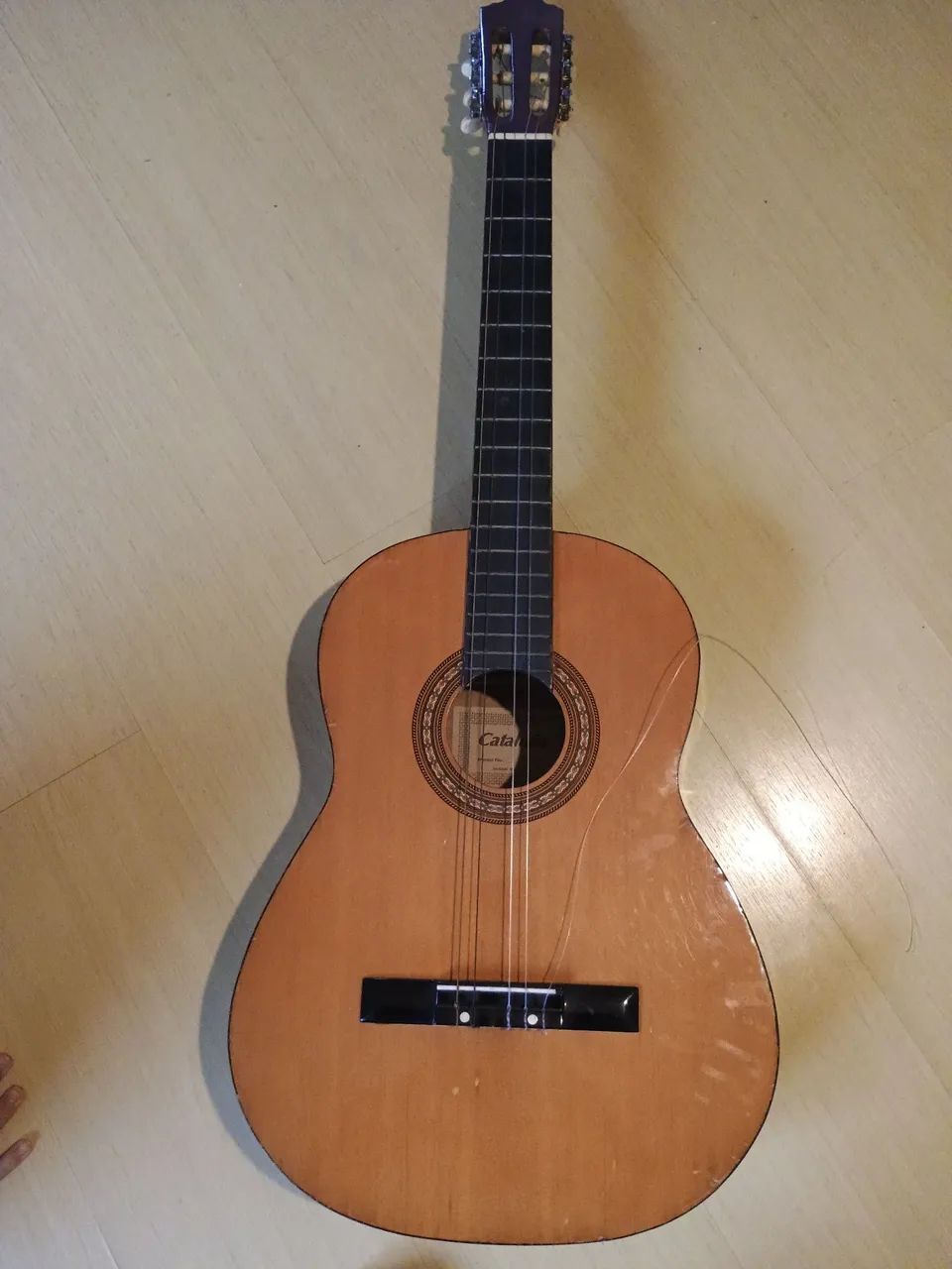 Violão Catalunã