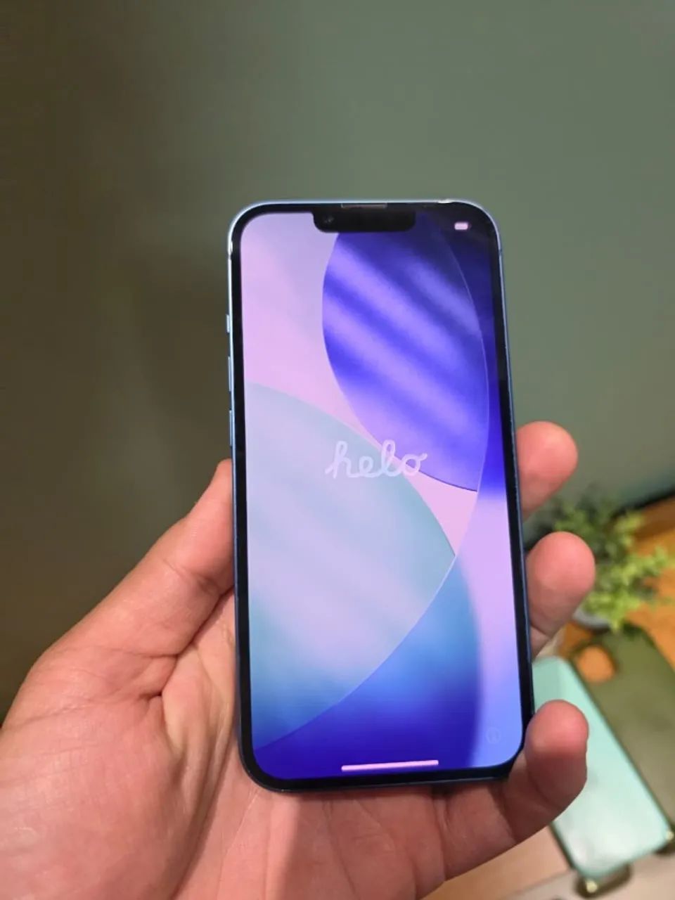 iPhone 13 128GB Azul Completo na Caixa + 2 Capas e Cabo - Foto 3