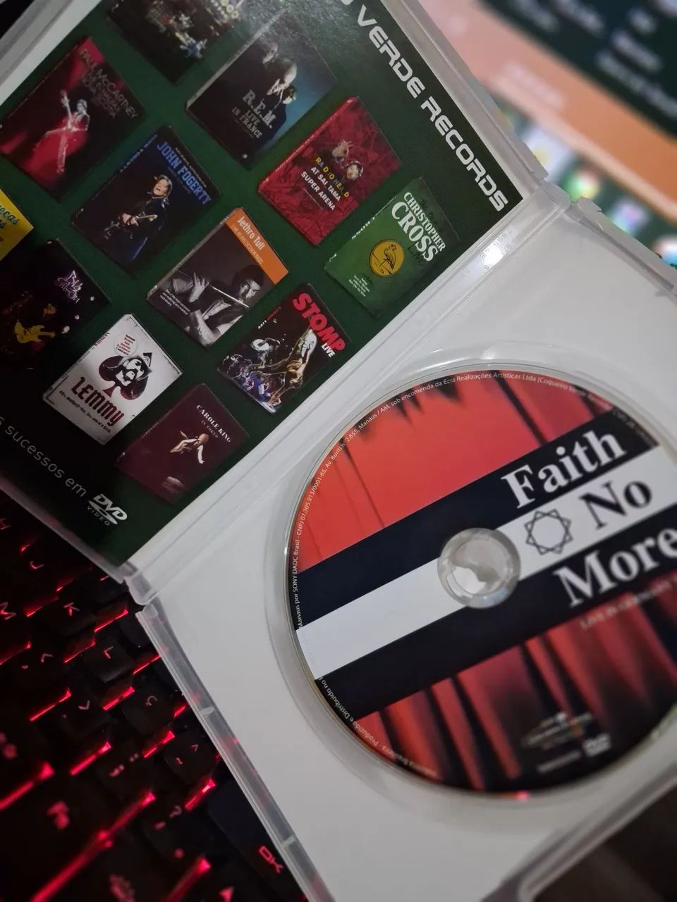 DVD Faith No More Live in Germany 2009 - Foto 3