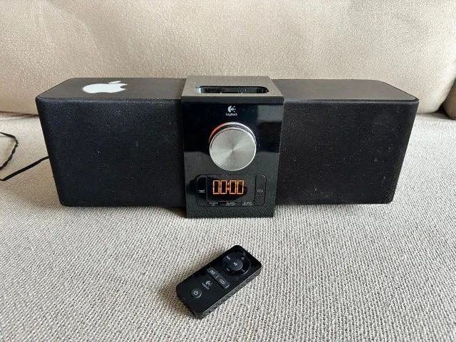 Caixa De Som Dock Station Logitech Pure-Fi Express Plus S-00067 - Foto 4