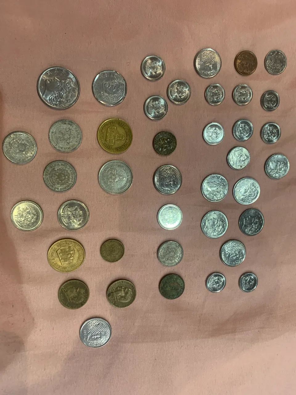 Lote de 65 Moedas, Cruzeiro, Centavos e Cruzados - Foto 3
