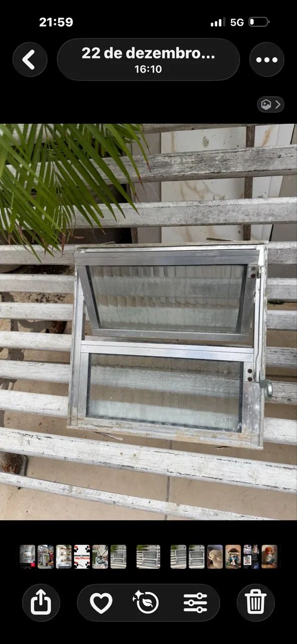Small Window 443829675413350402