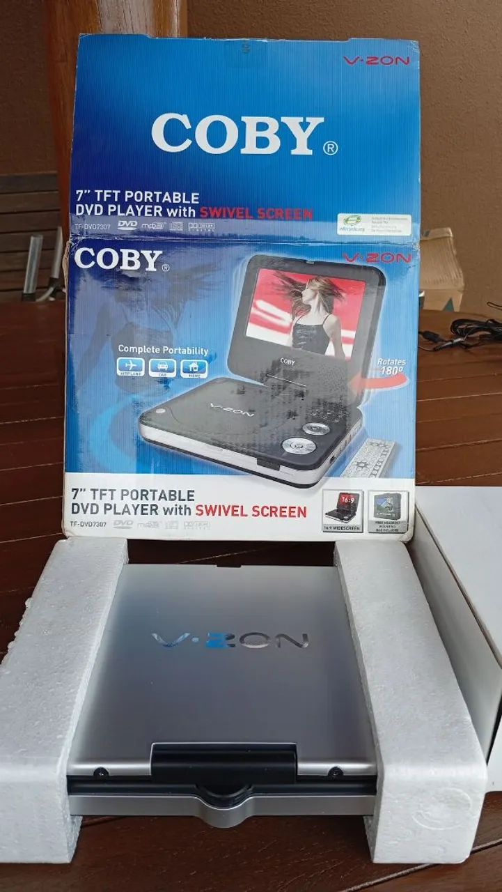 DVD portátil e alto falantes 