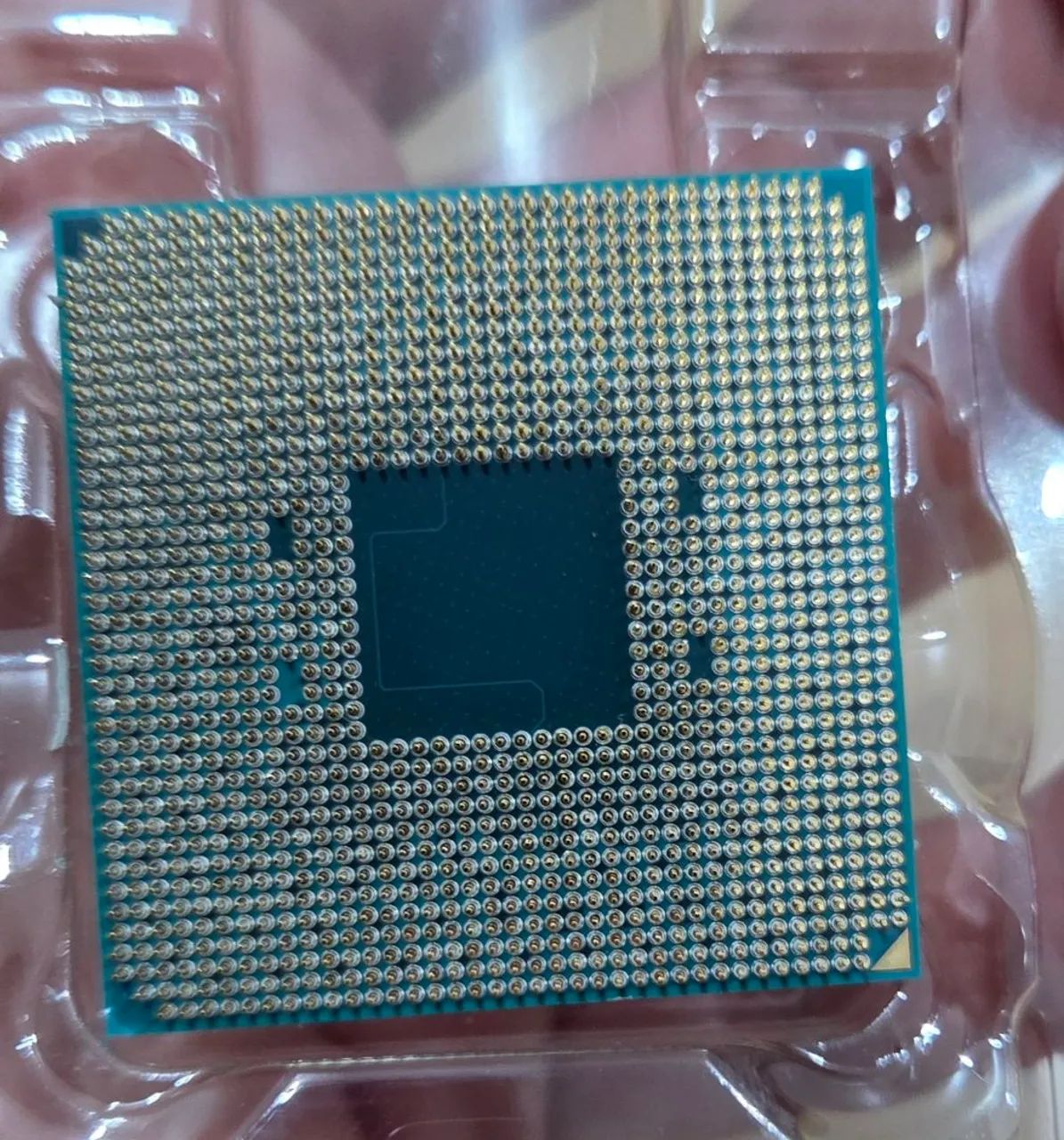 Processador AMD Ryzen 3 2200G - 4 Núcleos, Vega 8 Integrado - Foto 4