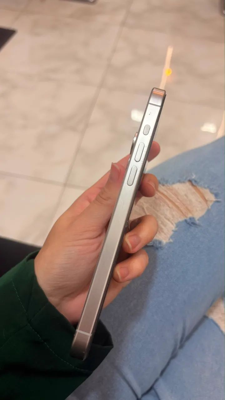 iPhone 15 Pro Max 256gb - Foto 2