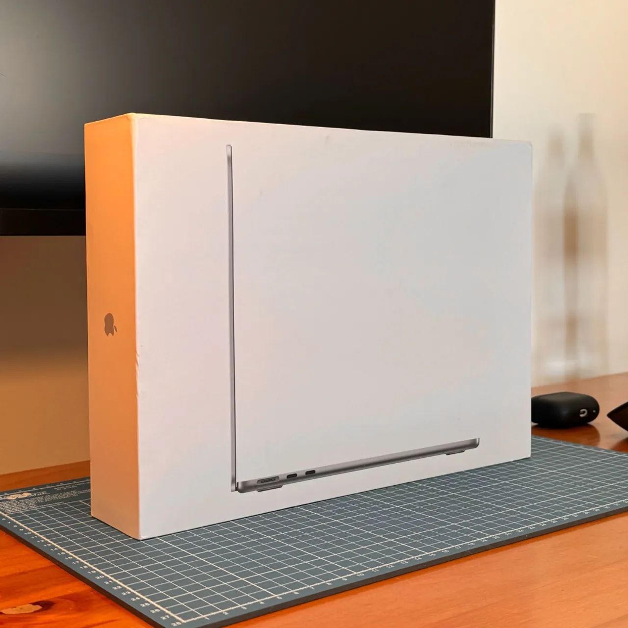 MACBOOK AIR M2 8GB - Foto 4