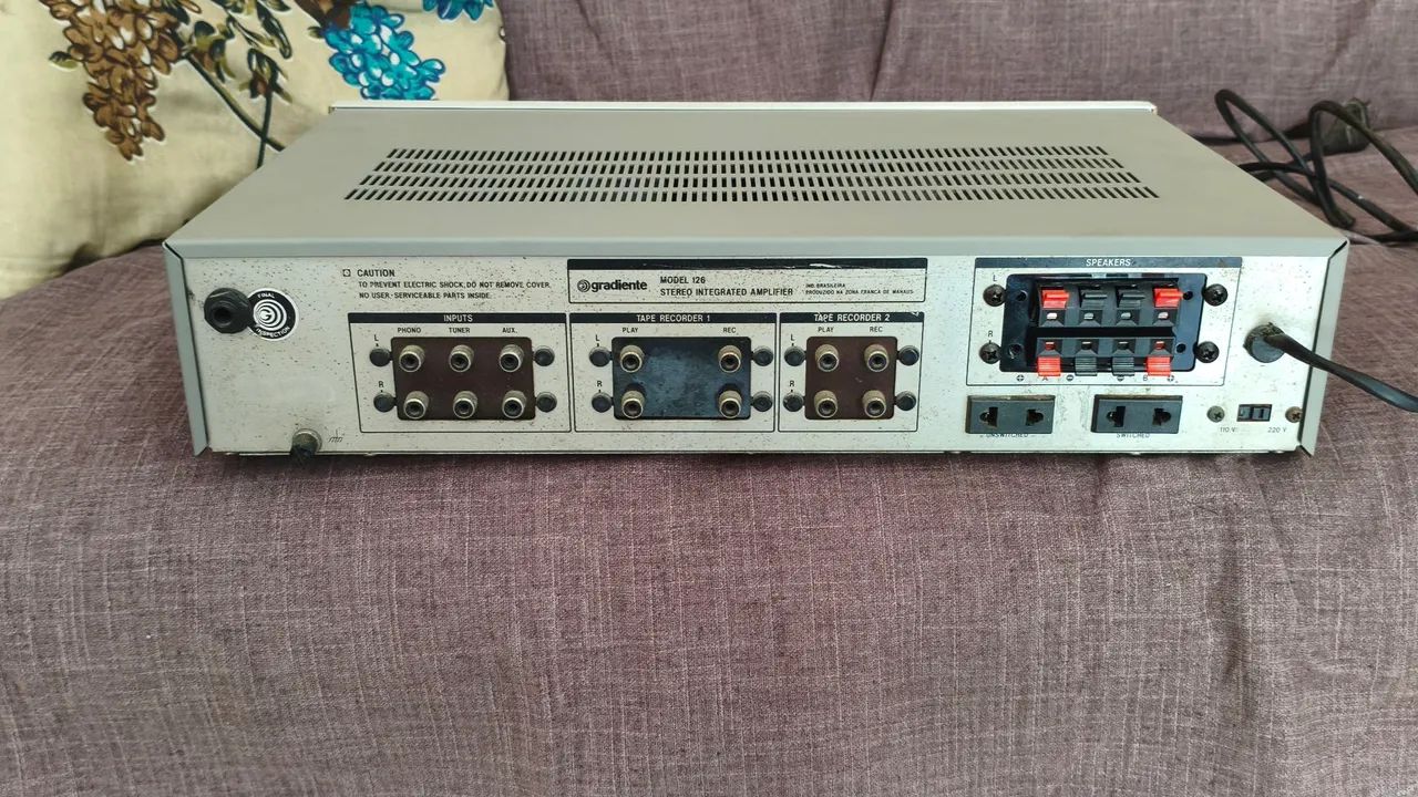 Amplificador Gradiente 126 em perfeito estado  - Foto 5