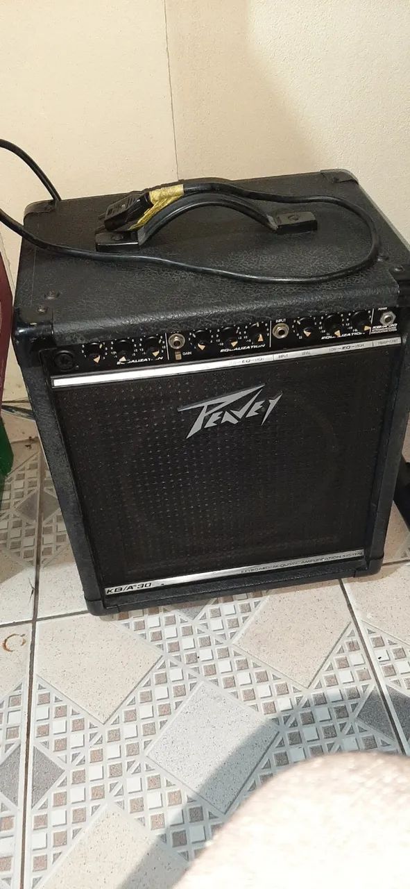 AMPLIFICADOR PEAVEY KBA 30 - Instrumentos musicais - Tucuruvi, São
