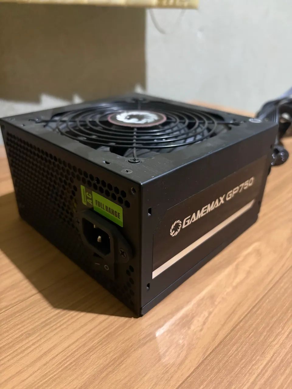 Fonte 750W Gamemax 80 Plus Bronze - Foto 2