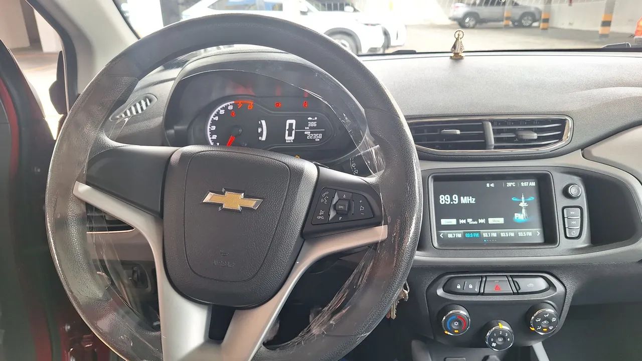 Chevrolet Onix Hatch LT 1.0 8V Flex Mec. 4P 2019 - Foto 4