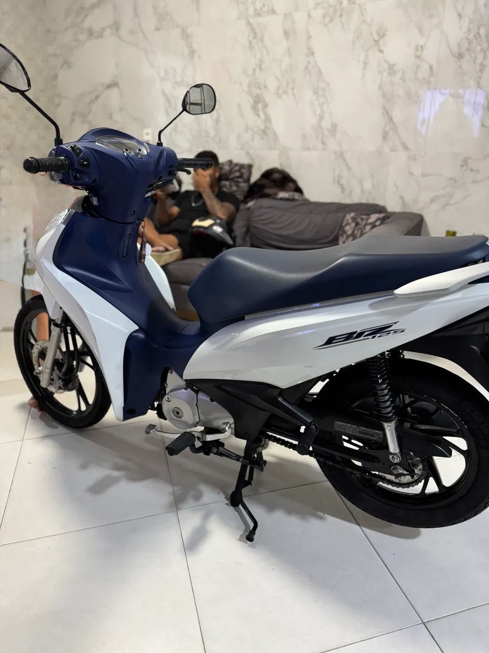 Honda Biz 2023  - Foto 4