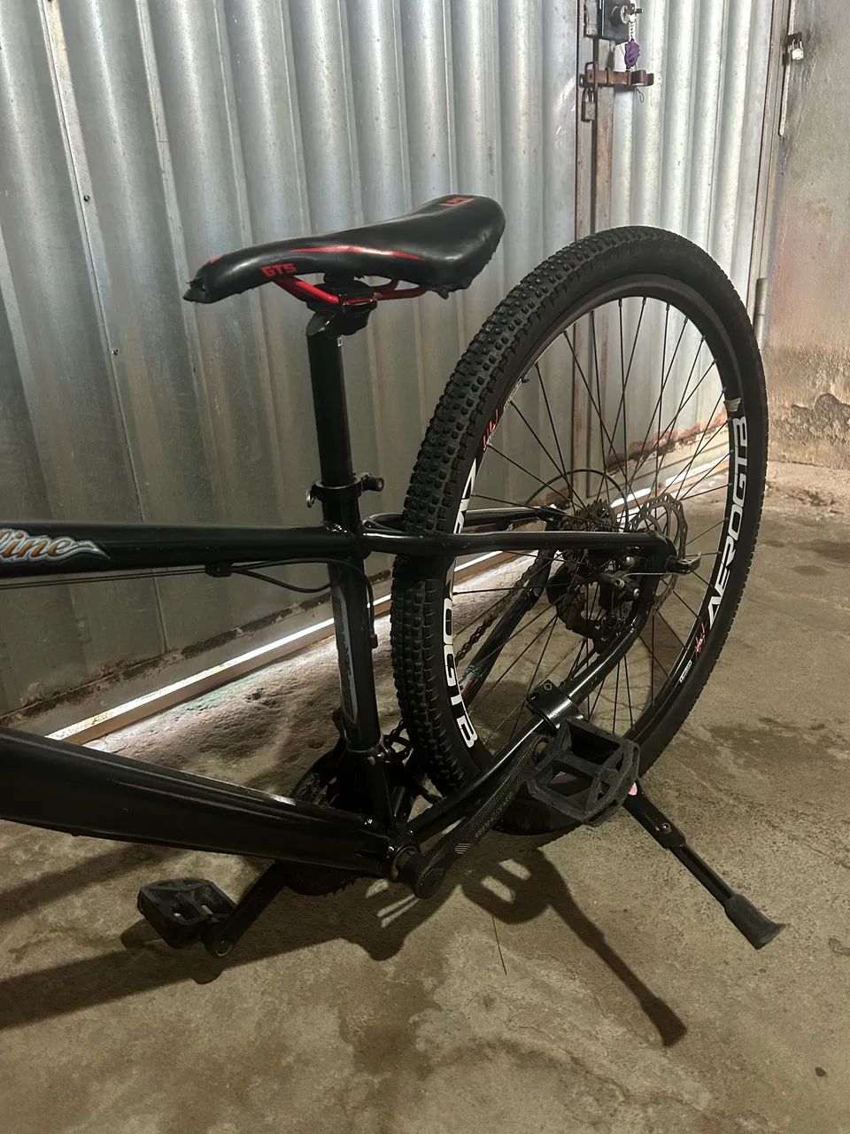 Vendo Bayke aro 29 