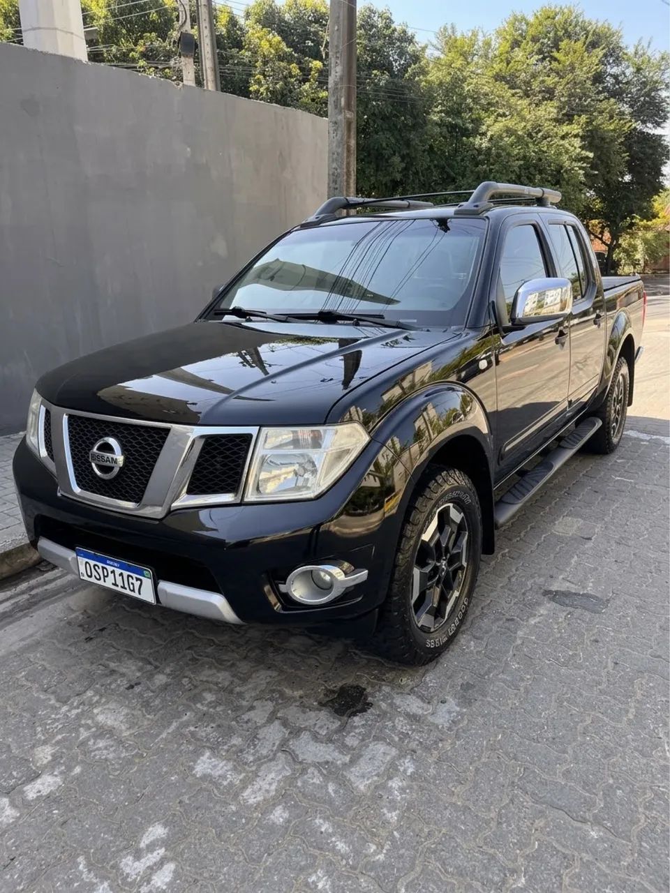 Nissan Frontier Frontier SL CD 4x4 2.5TB Diesel Aut 2014