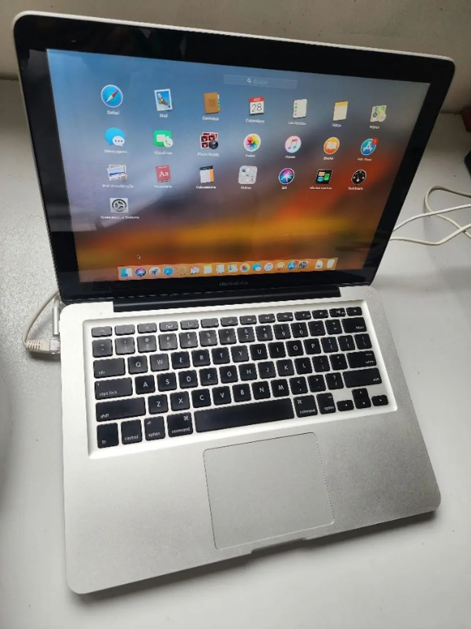 MacBook Pro 13" completo com caixa e manuais - Foto 3