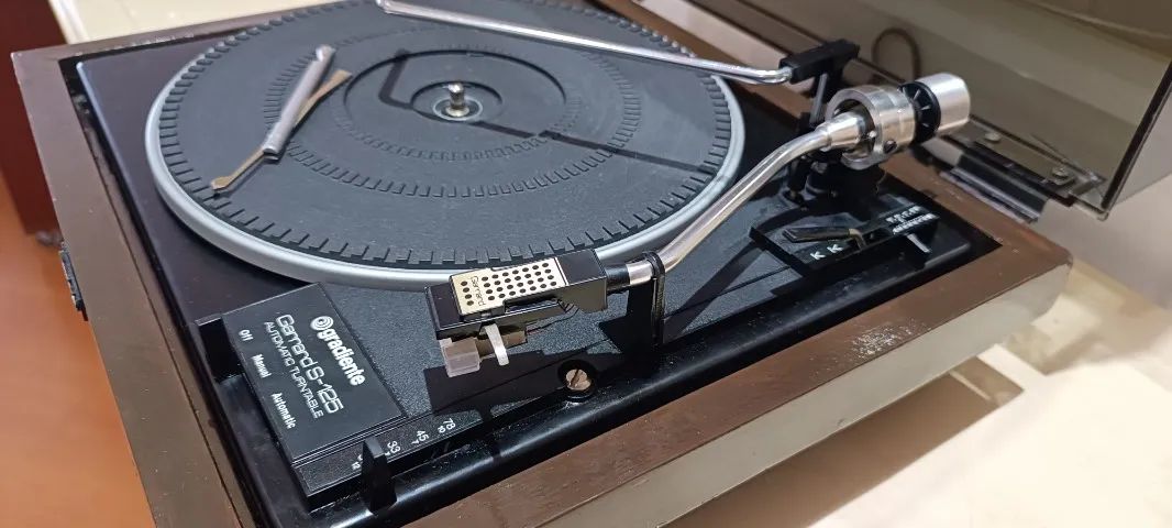 Toca Discos Garrard S-125 Gradiente - Foto 3