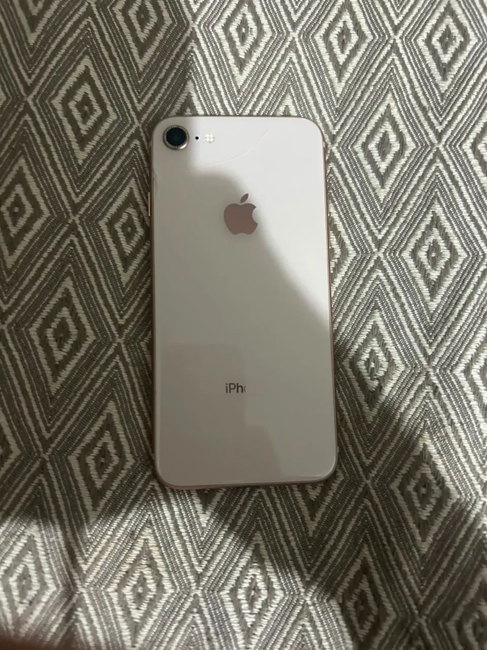 Vendo iPhone 8 ou troco por outro celular  - Foto 3