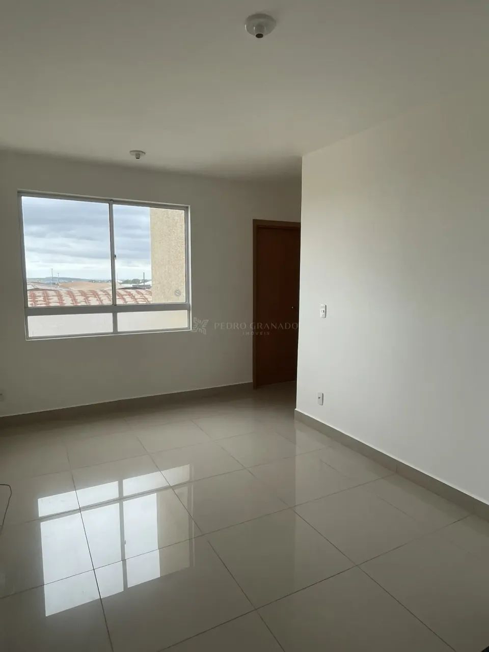 Apartamento com 02 Dormitórios - Jardim América