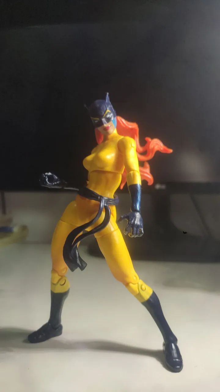Action Figure Marvel Legends Hellcat - Foto 3