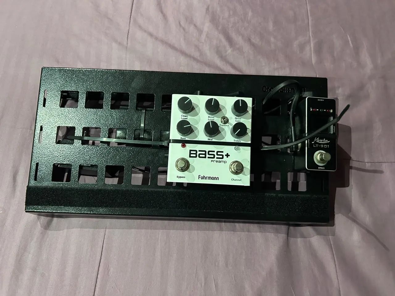 Pedais e pedalboard