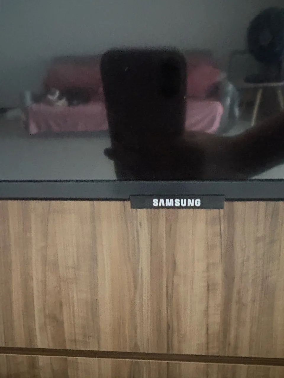 Tv samsung 50 polegadas - não liga + controle  - Foto 2