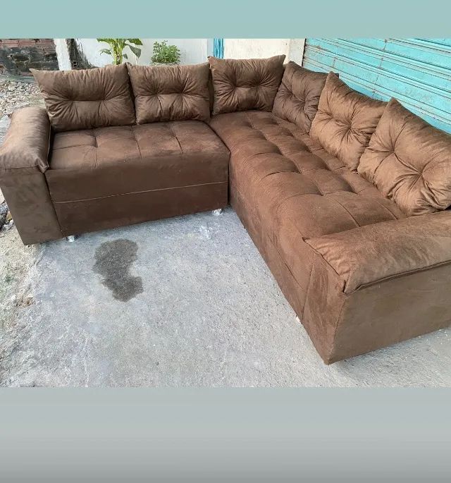 SOFÁ . Marrom lindo 