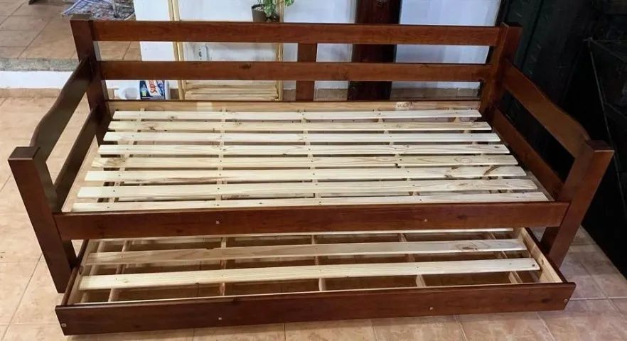 SOFÁ CAMA MADEIRA  - Foto 2