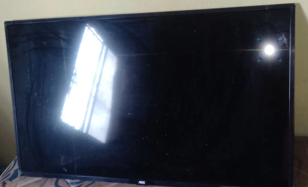 Tv AOC 43 polegadas com defeito  - Foto 2