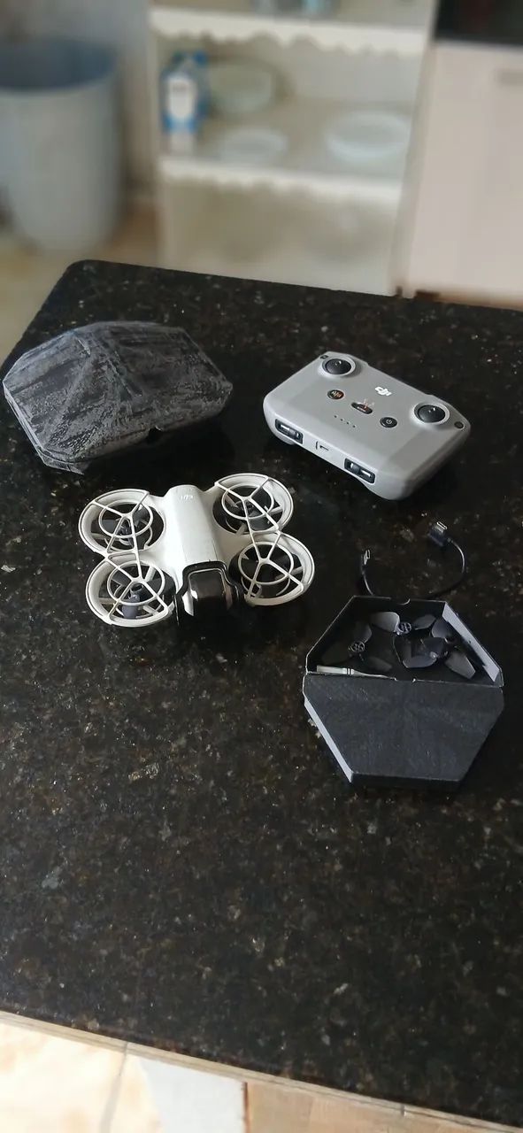 Drone DJI Neo Flymore - aceito cartão e trocas 