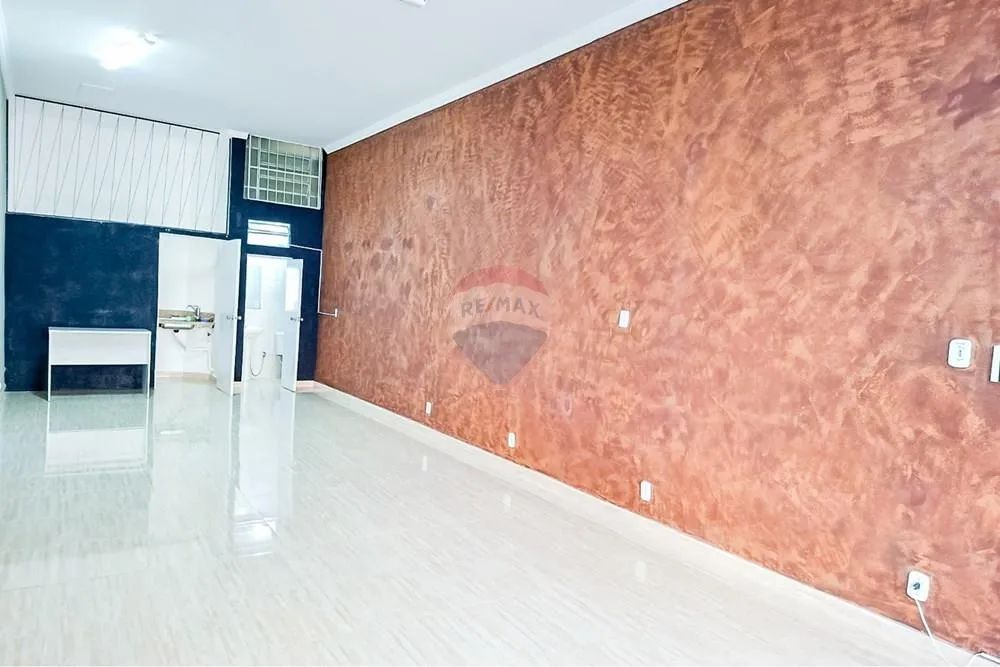 Aluguel de Loja Reformada com 48m2 no Centro de Juiz de Fora - Foto 4