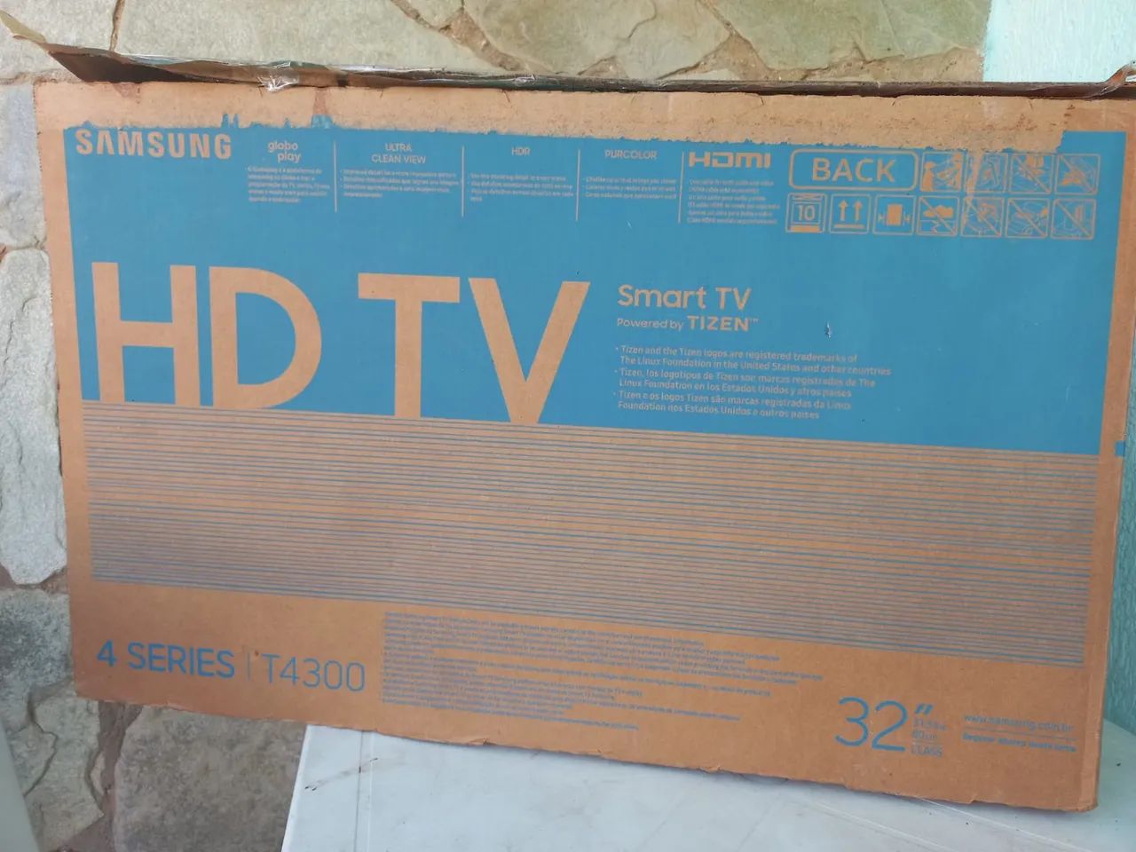 Tv Samsung 32 Polegadas HDTV T4300 Polegadas semi nova, pouco uso