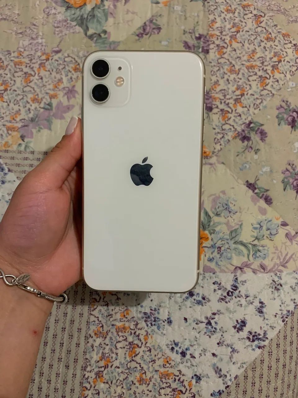iPhone 11 branco 