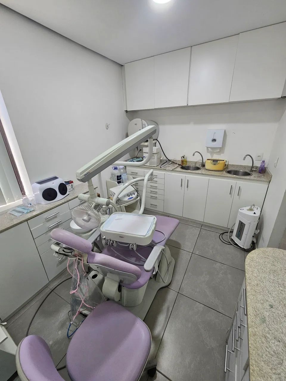 Vendo Sala + 2 consultórios odontológicos completos - Foto 4