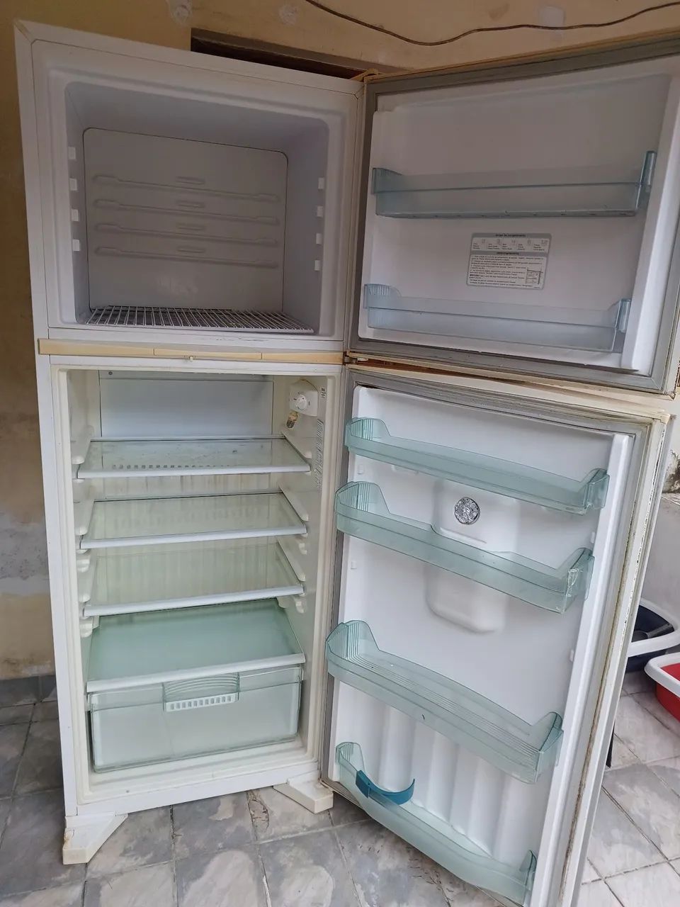 Geladeira Branca  - Foto 2