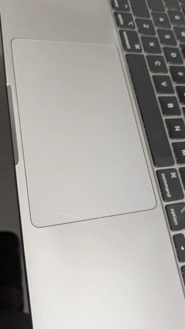 MACBOOK AIR M2- 8GB / 256 SSD - Foto 3
