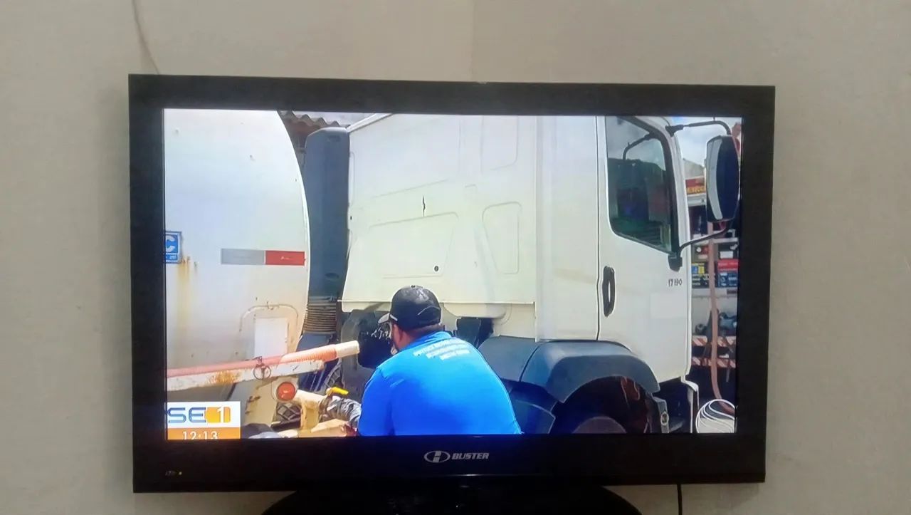 TV 32"