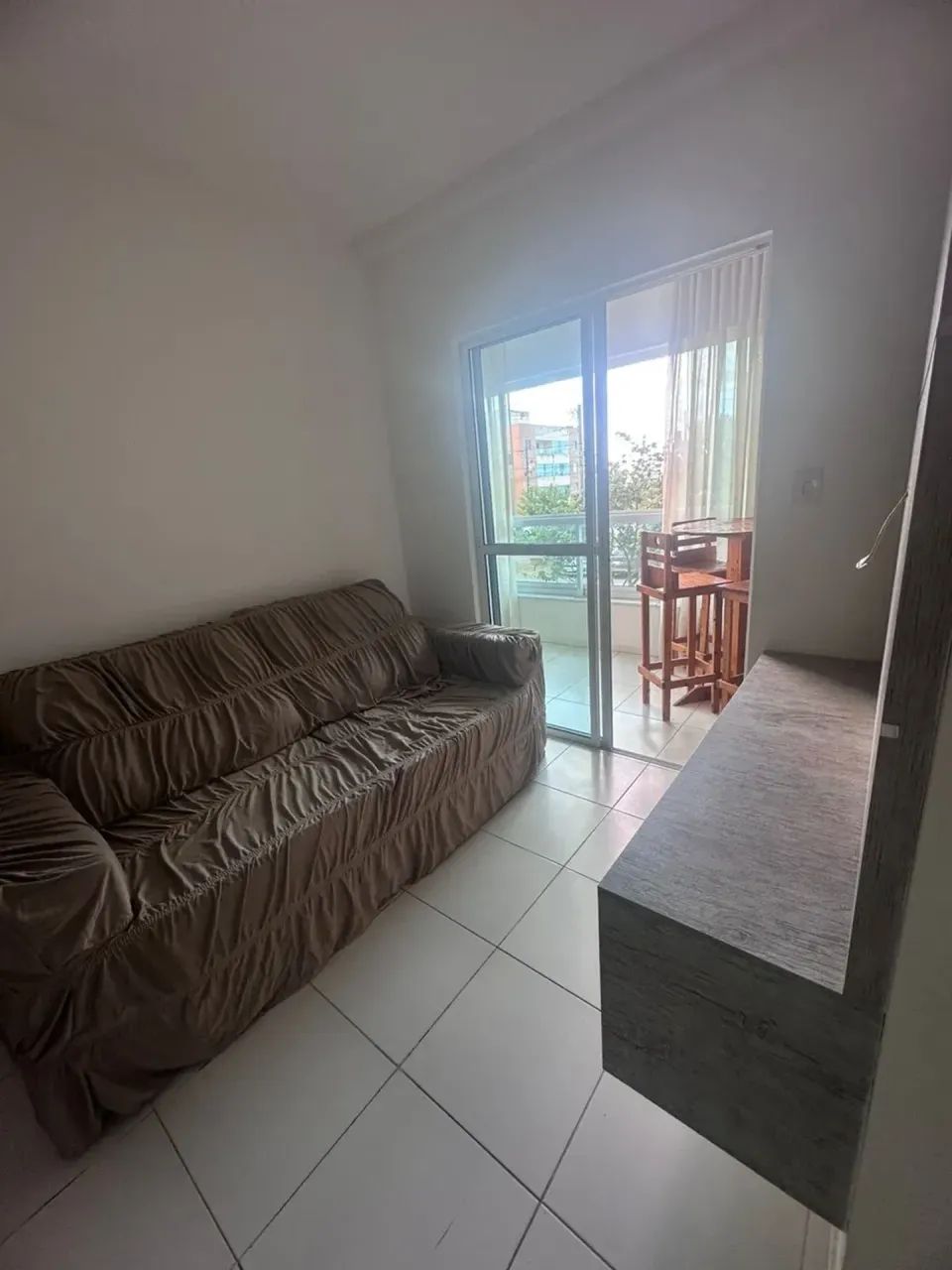 Apto 2/4 com suíte e varanda- mobiliado- no Sim - Foto 4