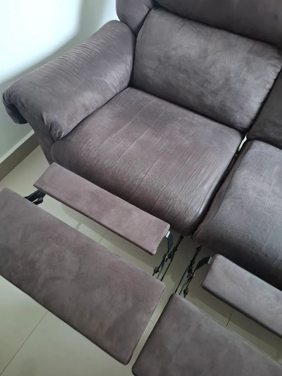 Sofá reclinável e modular 2 lugares - Foto 5