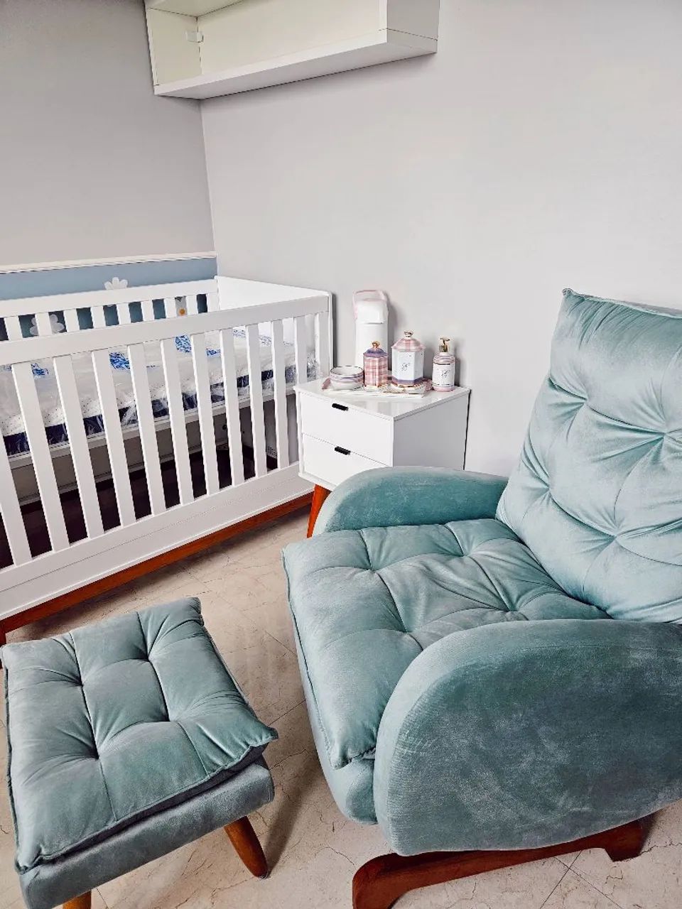 Poltrona de balanço com Puff