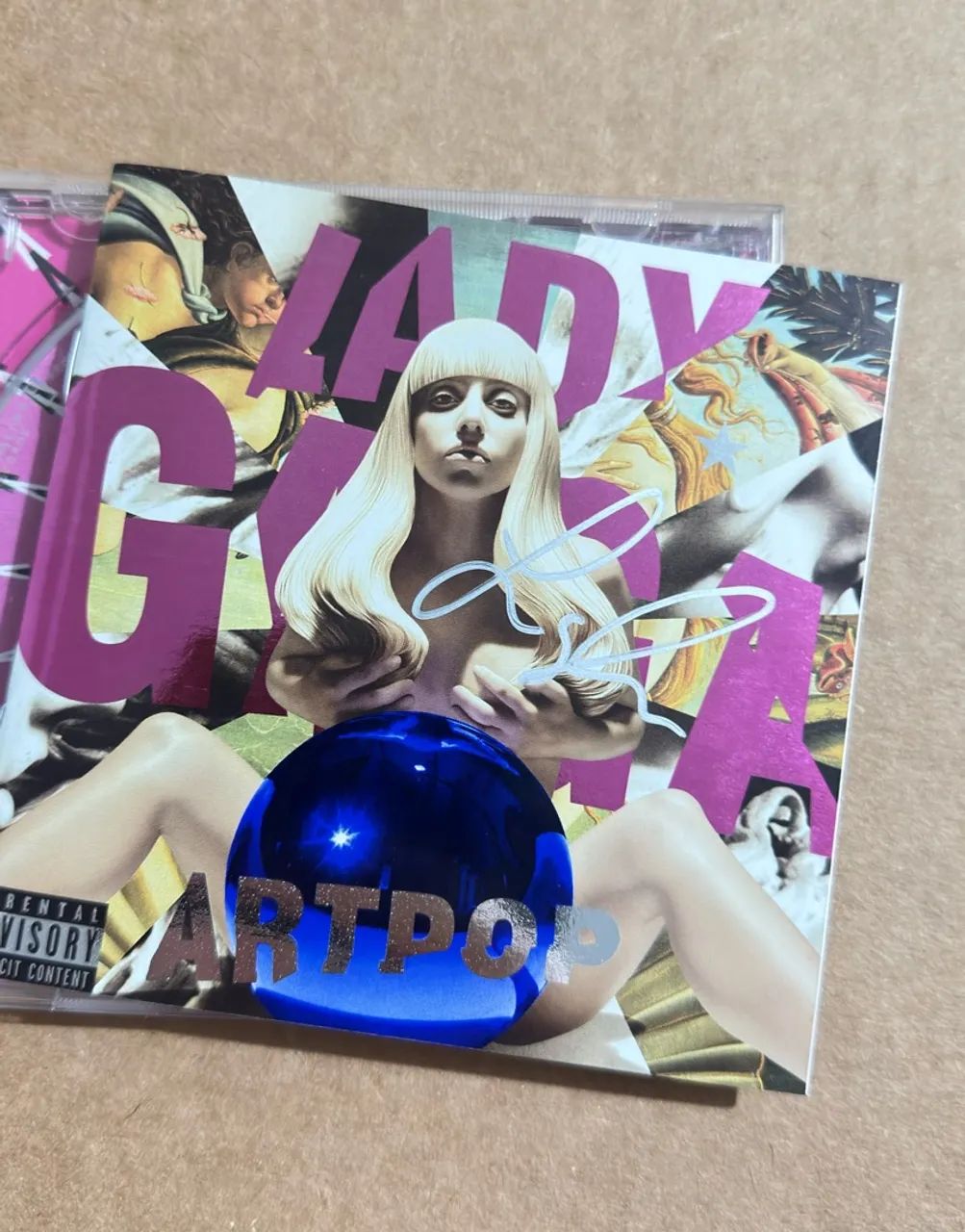 Lady Gaga ARTPOP CD Autografado - Foto 2