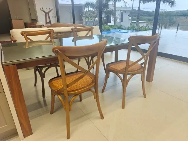 Mesa de Jantar com 4 cadeiras e Tampo de Vidro - Foto 2