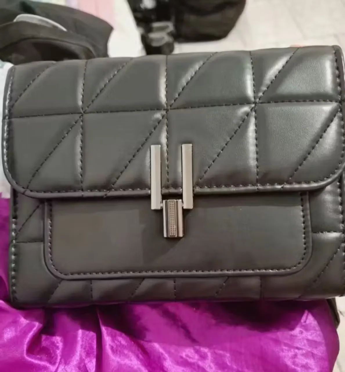 Bolsa  - Foto 2