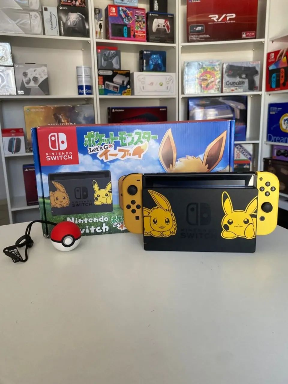 Vendo Nintendo Switch Let?s Go Eevee Japonês Semi novo - Foto 4