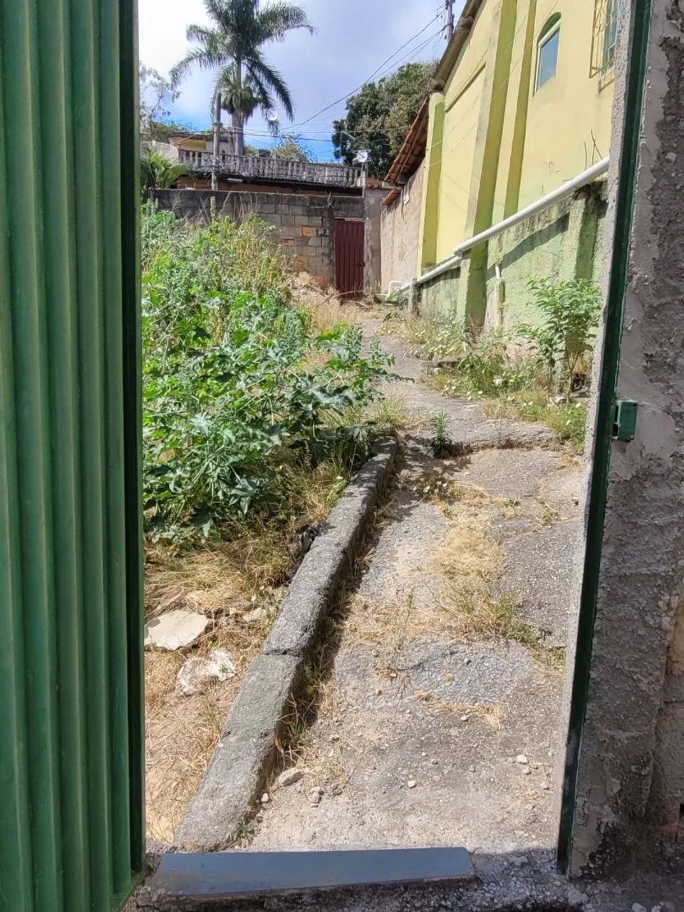 Vende-se casa 