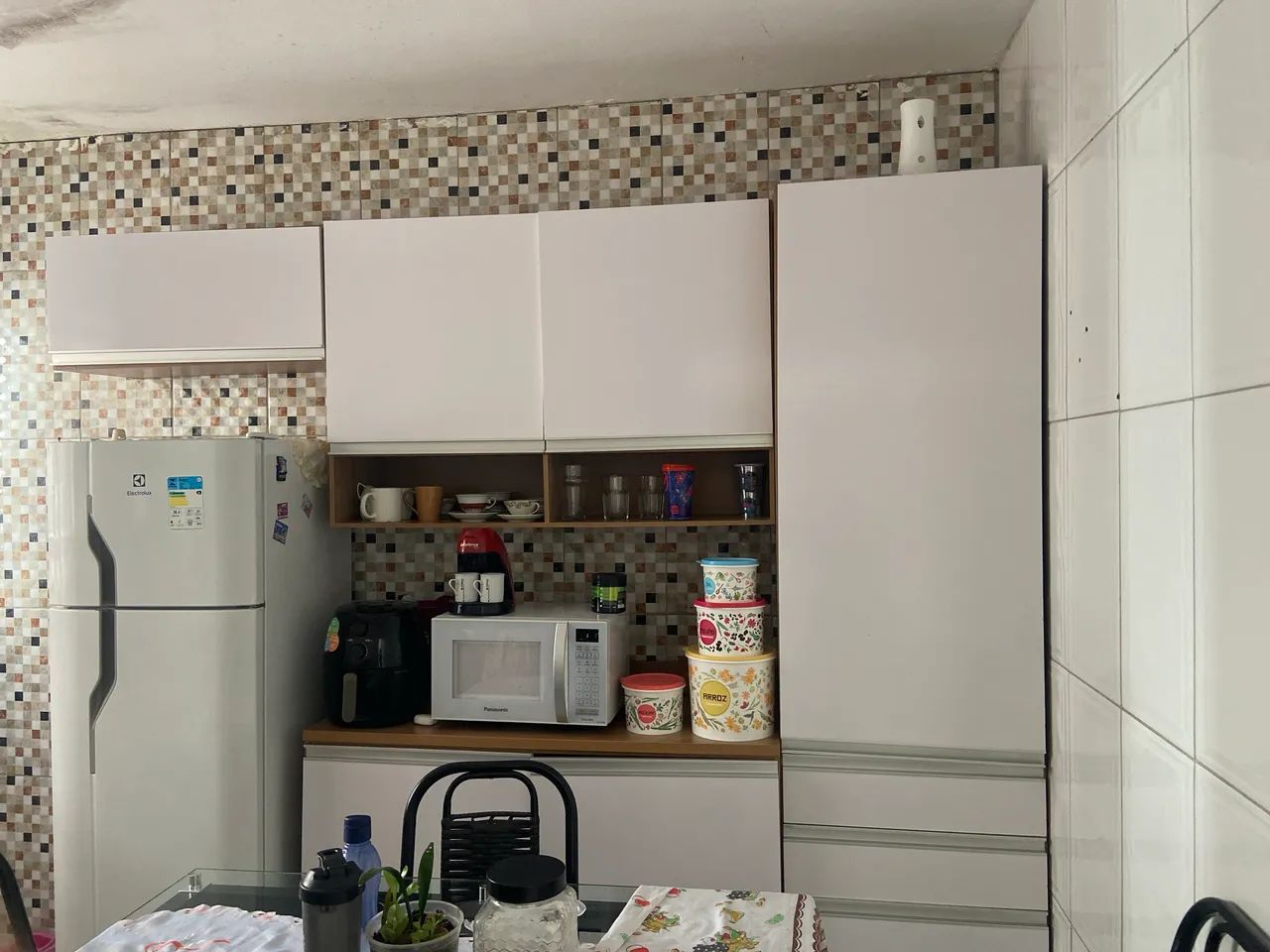 Armário de cozinha em ótimo estado 