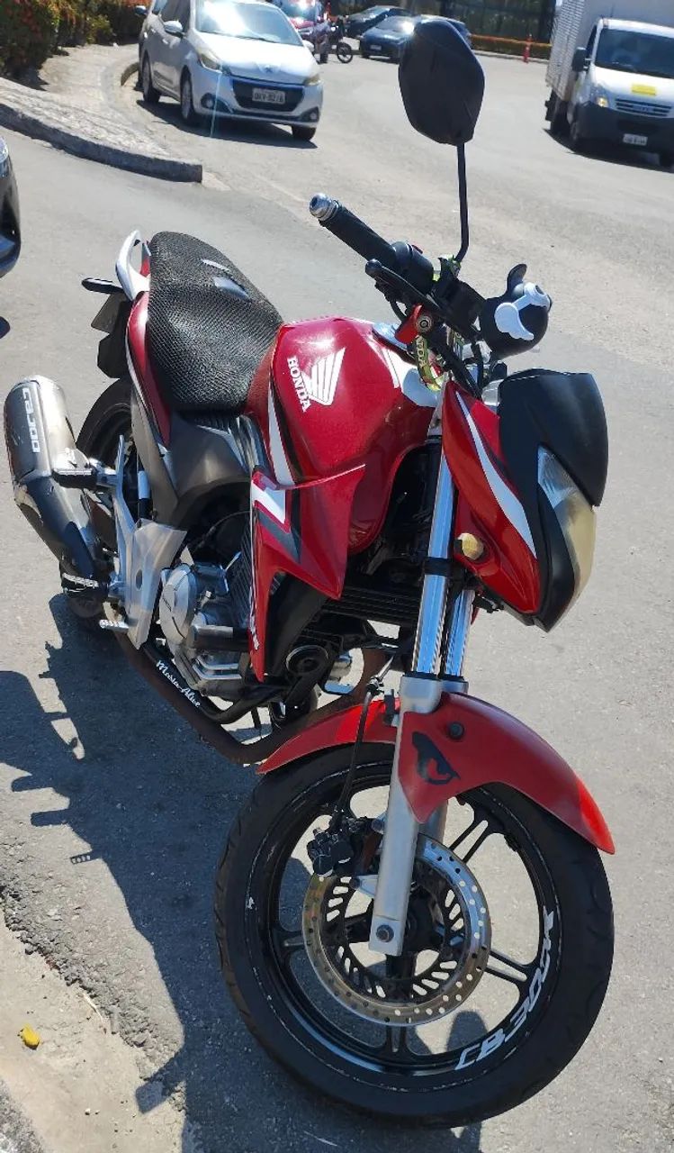 CBR 300R Ano 2011 - Foto 3