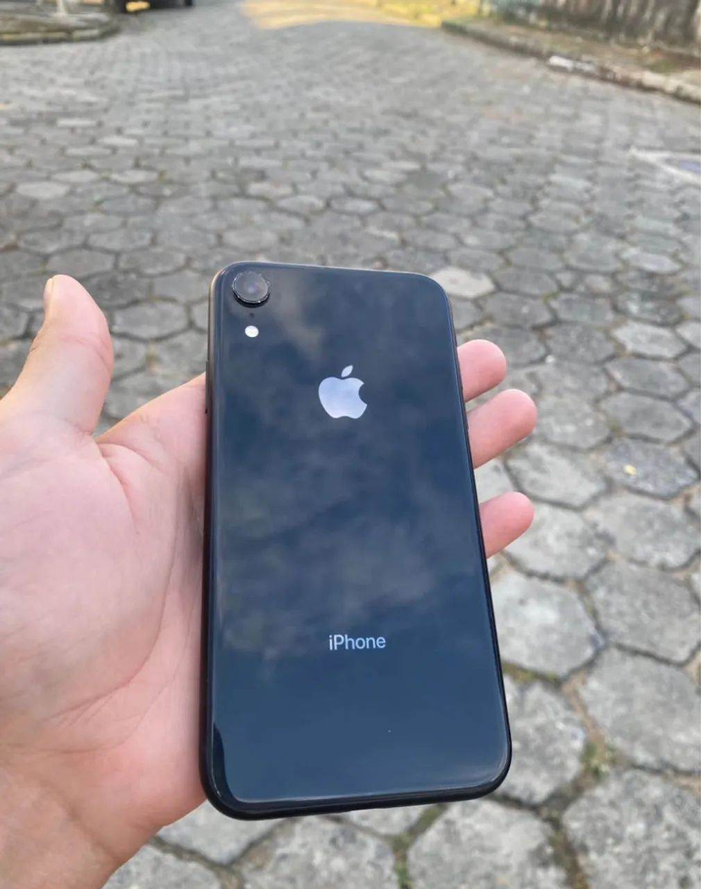 iPhone XR 